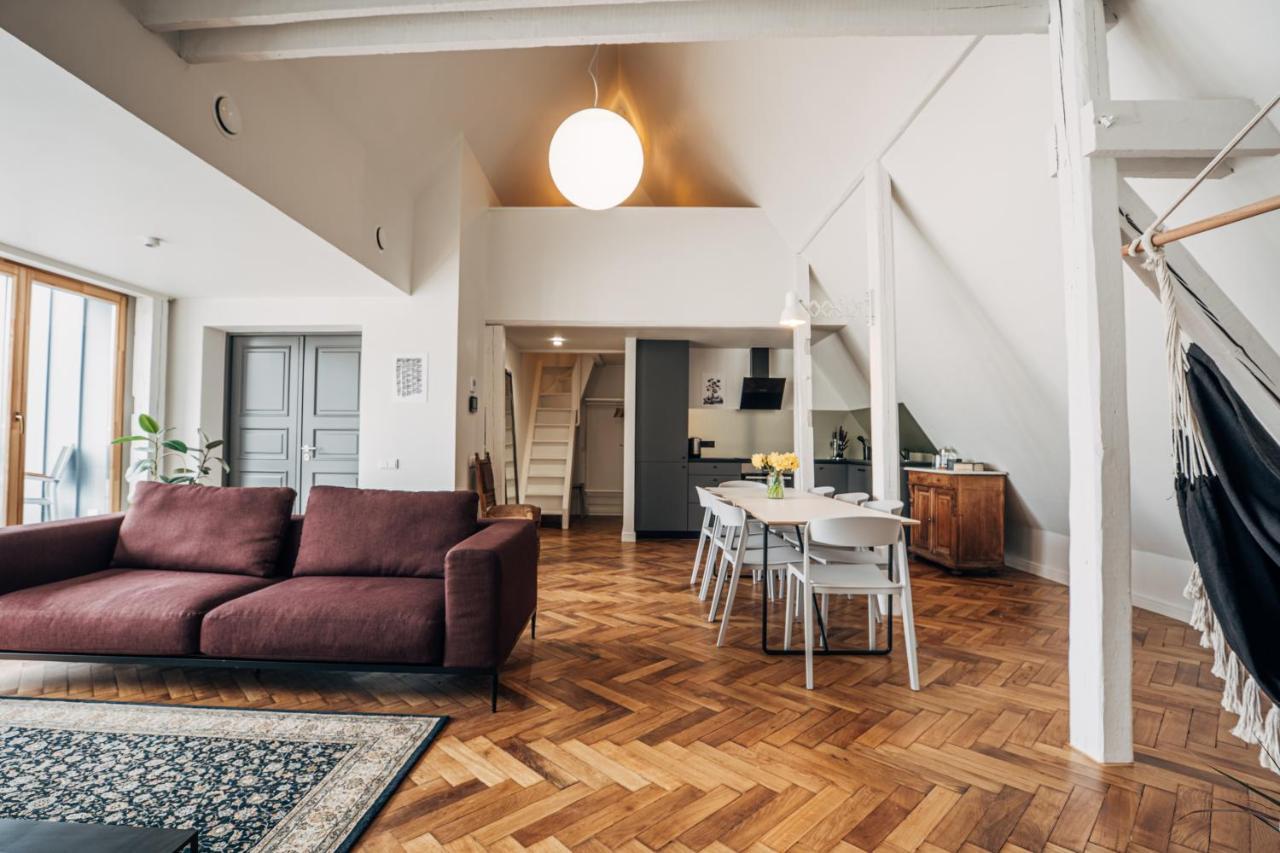 Constantine Apartments Riga Bagian luar foto