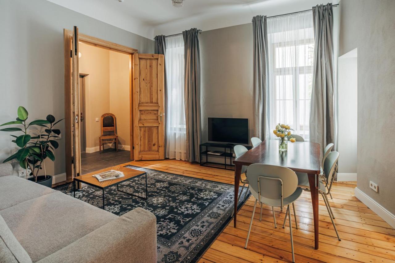 Constantine Apartments Riga Bagian luar foto