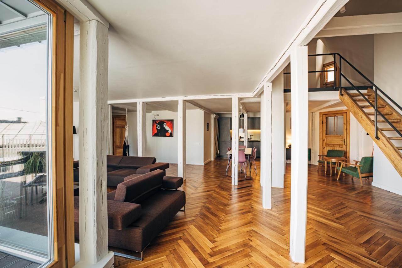 Constantine Apartments Riga Bagian luar foto
