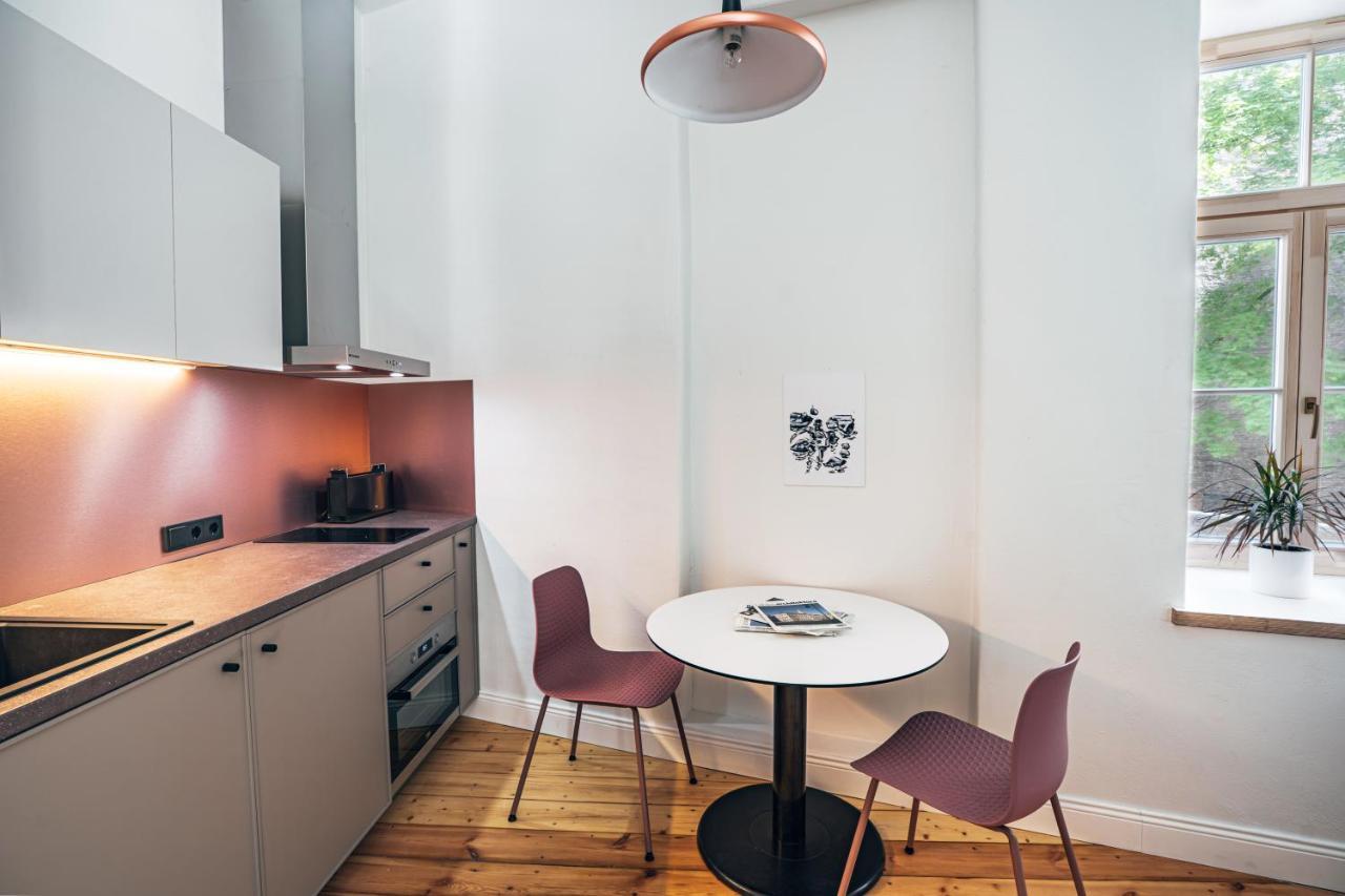 Constantine Apartments Riga Bagian luar foto